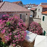 Adria Bed & Breakfast